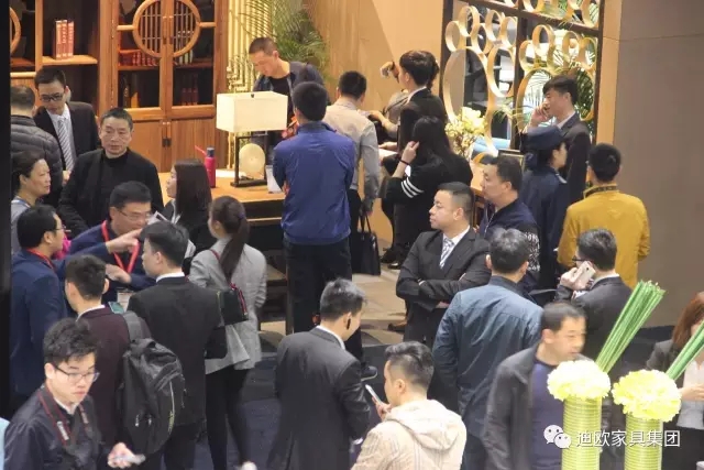 草莓视频污片家具国际范的展馆形象 草莓视频污片家具国际范的展馆形象