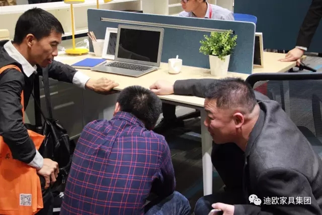 草莓视频污片家具国际范的展馆形象 草莓视频污片家具国际范的展馆形象