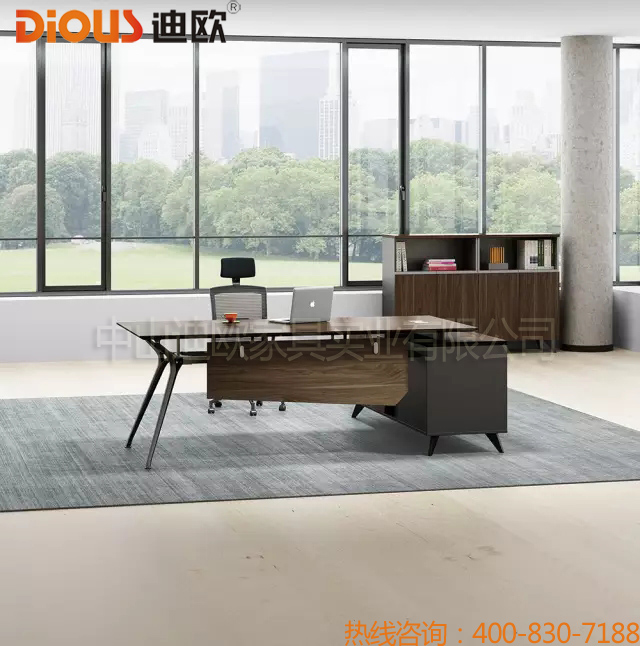 草莓视频污片家具