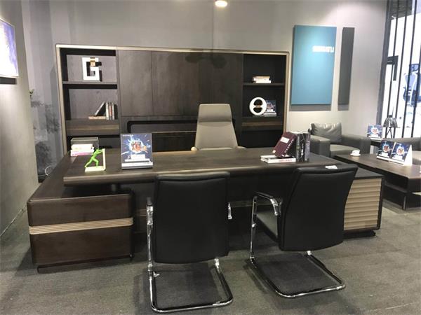 草莓视频污片家具实木老板办公家具