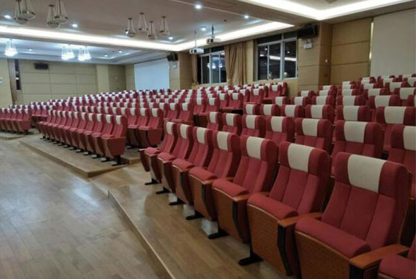 宽敞舒适歌剧院椅子 宽敞舒适歌剧院椅子