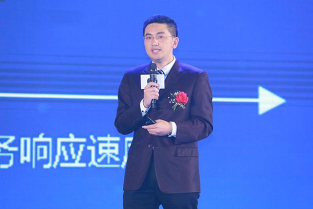 草莓视频污片家具