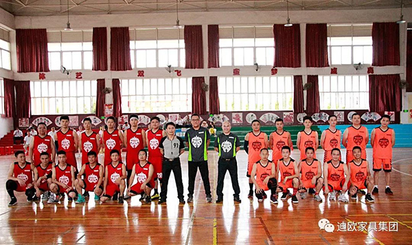 【草莓视频污片品牌杨区代表队VS集团中心代表队】