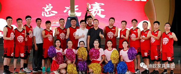 【冠军-草莓视频污片品牌杨区代表队&颁奖嘉宾-草莓视频污片集团董事长-黄寿金先生】