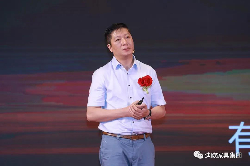 草莓视频污片品牌、沃美斯品牌总经理何明先生