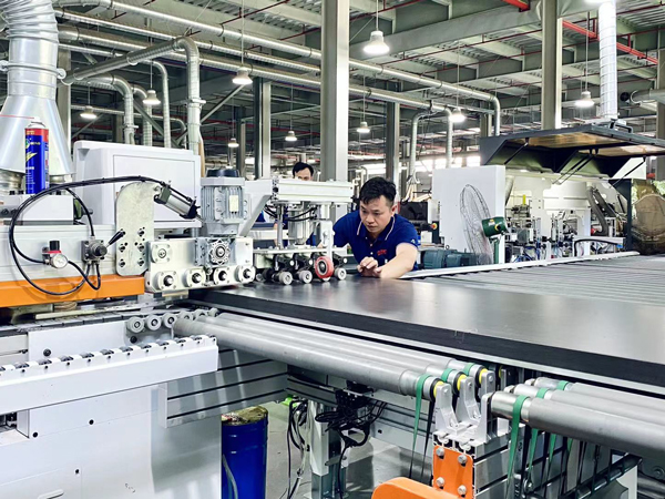 草莓视频污片家具集团 草莓视频污片家具集团