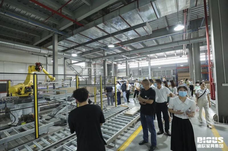 草莓视频污片家具工厂