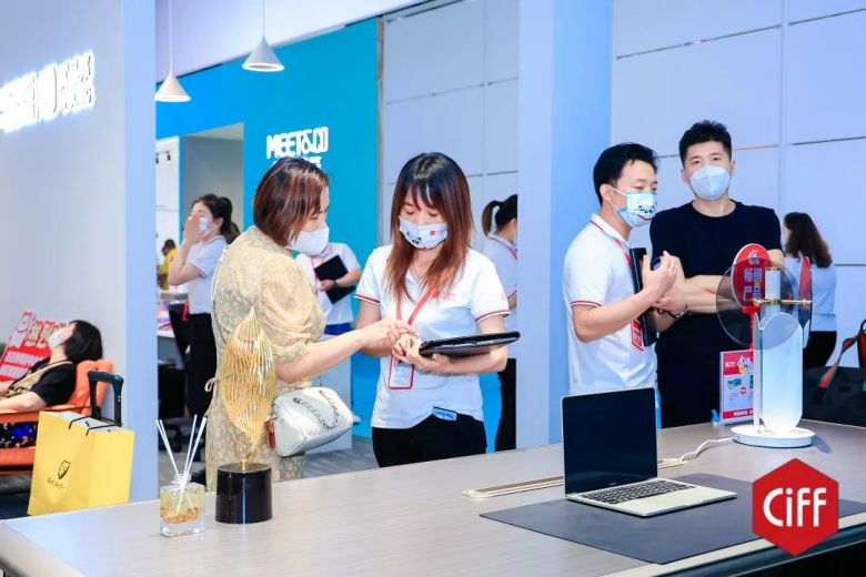 草莓视频污片商用家具