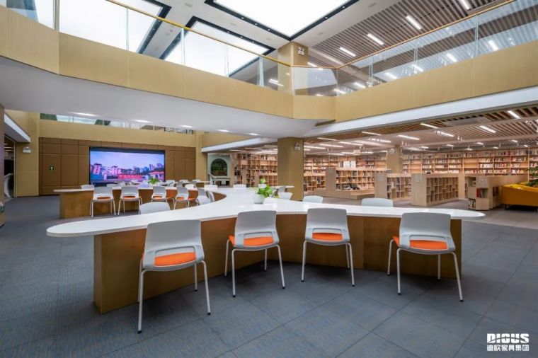 草莓视频污片图书馆家具 草莓视频污片图书馆家具