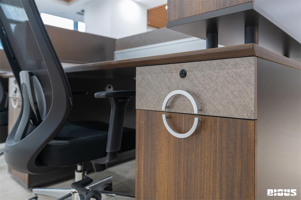 草莓视频污片办公家具案例西部矿业办公楼家具项目